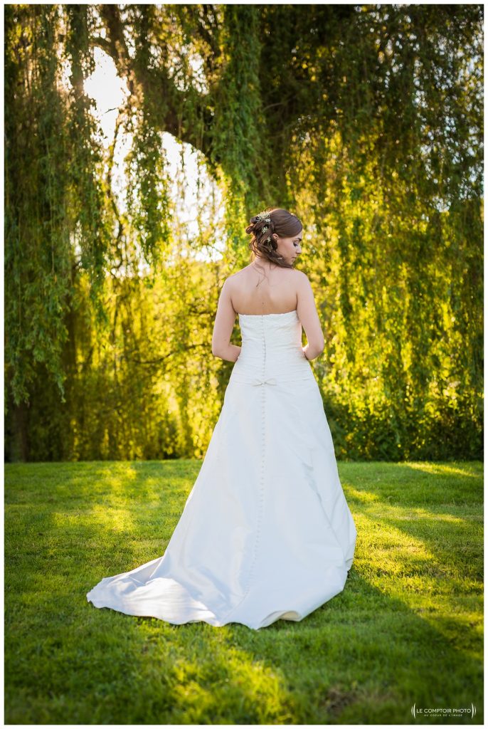 robe de la mariée-chateau des saules_Ansacq_Le Comptoir Photo- Photographe oise mariage